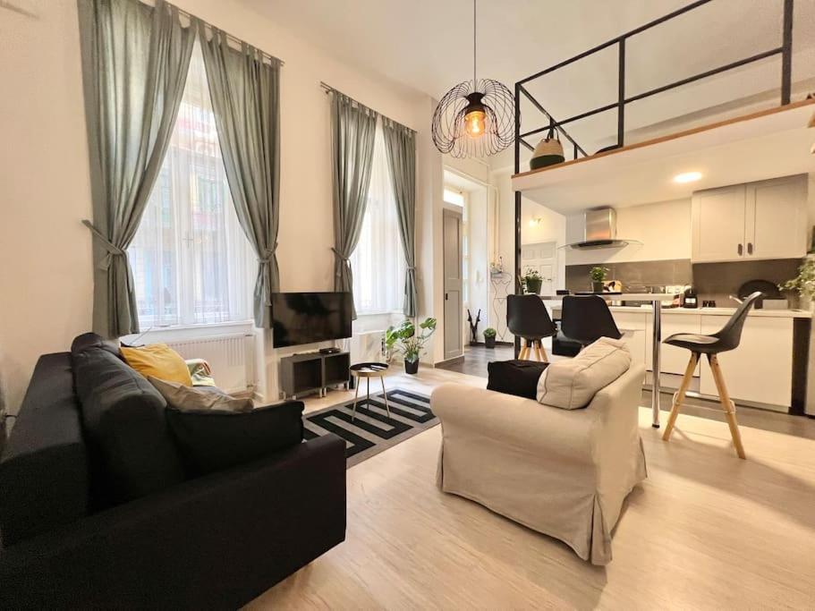 Best Location Up To 6 Guests Budapeşte Dış mekan fotoğraf